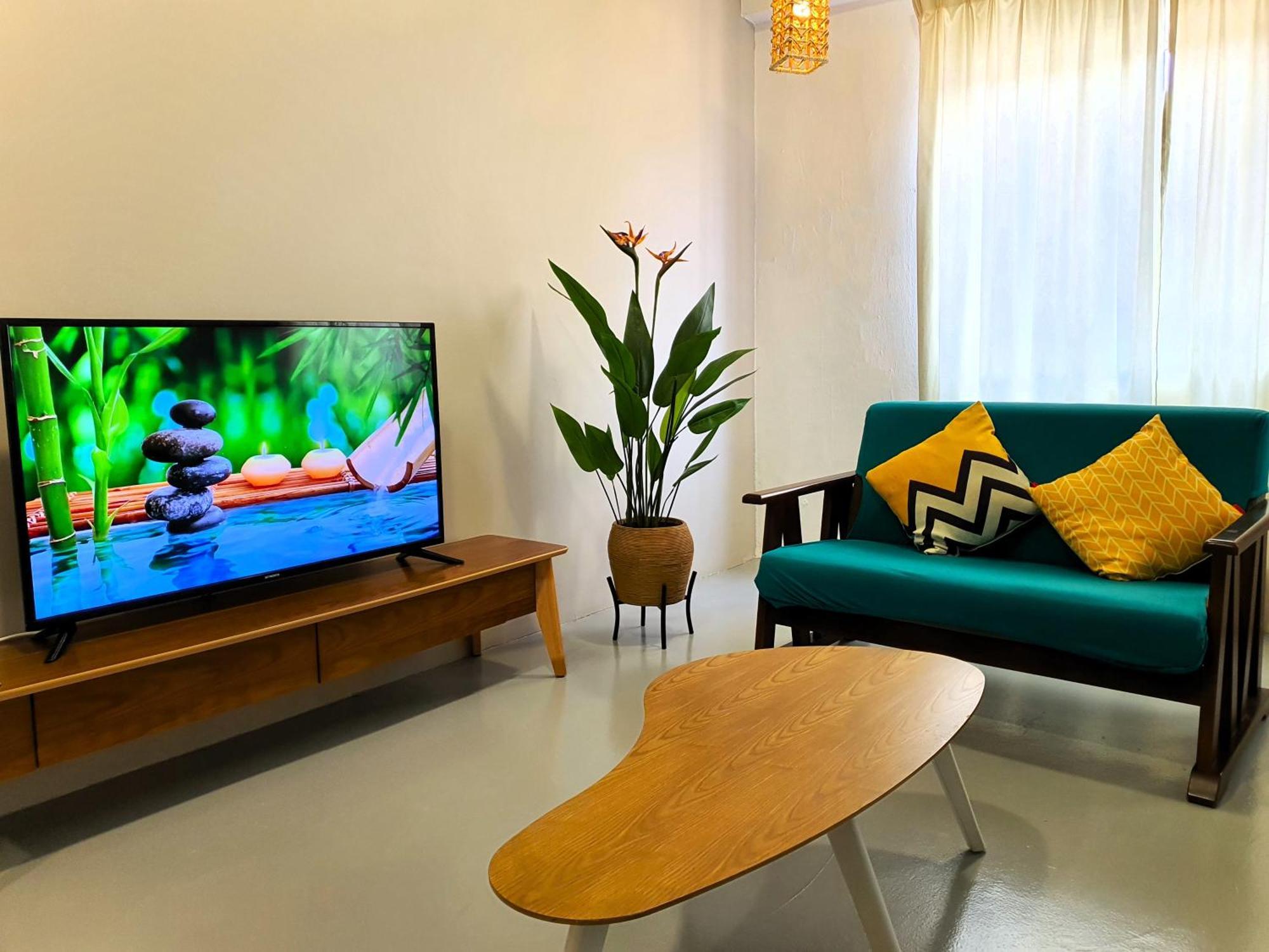 Malacca "Cloth Art Homestay" 4 Min Walk To Car Free Zone By Shine Stay מראה חיצוני תמונה